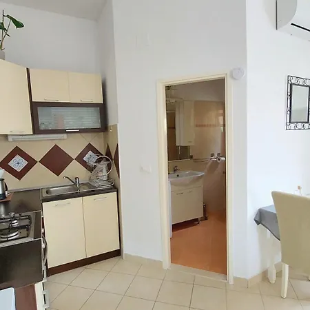 Apartament Rafaela *