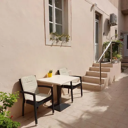 Rafaela Apartman