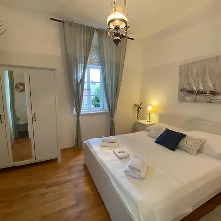 アパート Rafaela